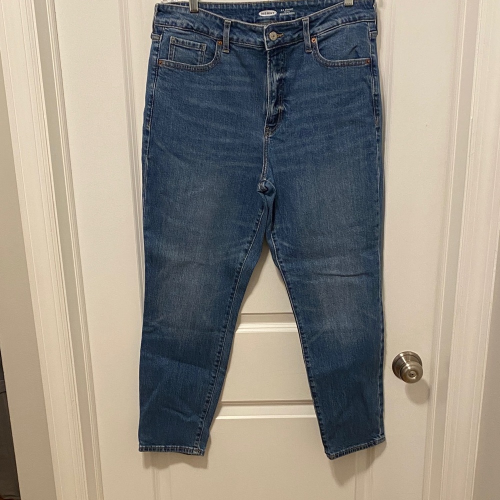 Old Navy Women's OH Straight Leg Jeans
 -Size 14